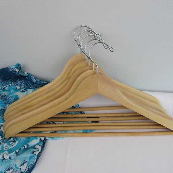 Set of 7 Natural Wood Suit Hangers (2nd of 2 sets)